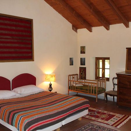 Agriturismo La Rovere Cossano Belbo Εξωτερικό φωτογραφία