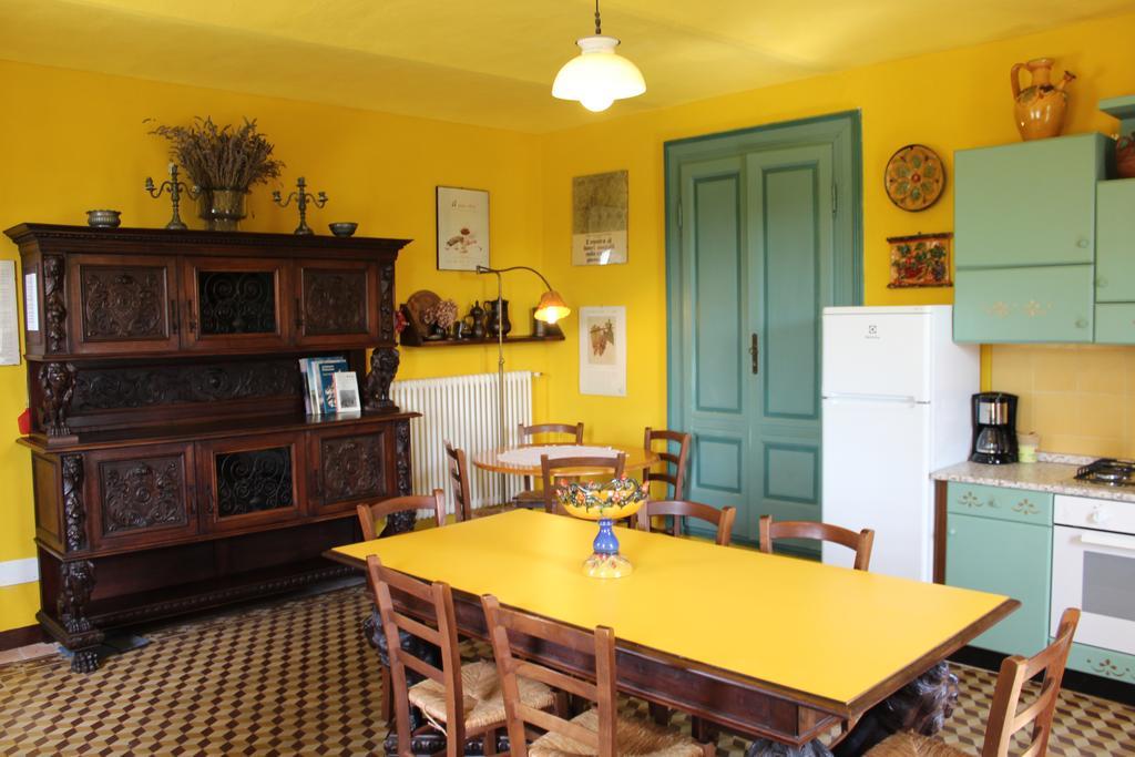 Agriturismo La Rovere Cossano Belbo Εξωτερικό φωτογραφία